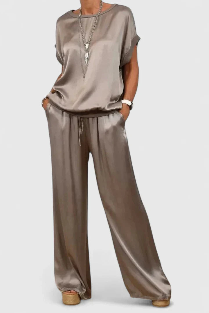 Jessykkah | Cozy Two-Piece Ensemble