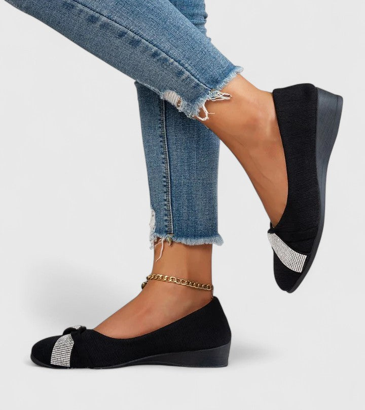 Leigh | Comfort-Oriented Orthopedic Footwear