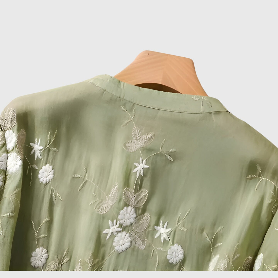 Nellie™ | Chic Floral Embroidered Top