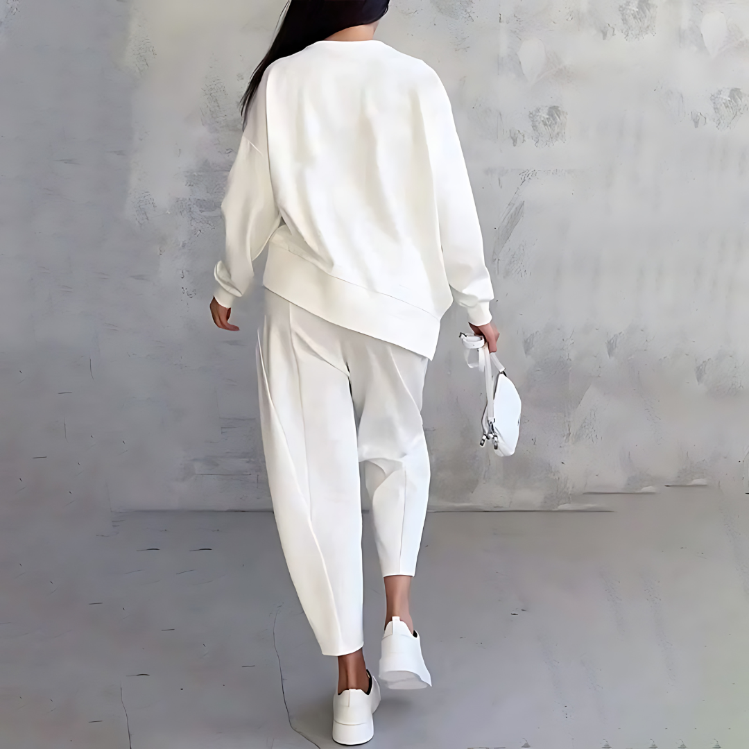 Avenn | Cozy Two-Piece Ensemble