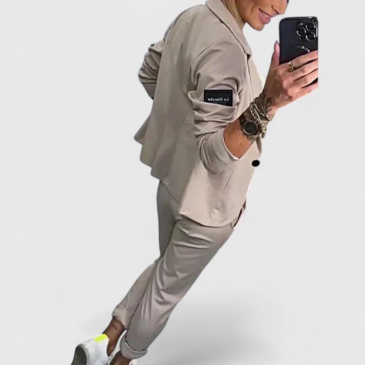 Kina | Stylish Two-Piece Ensemble