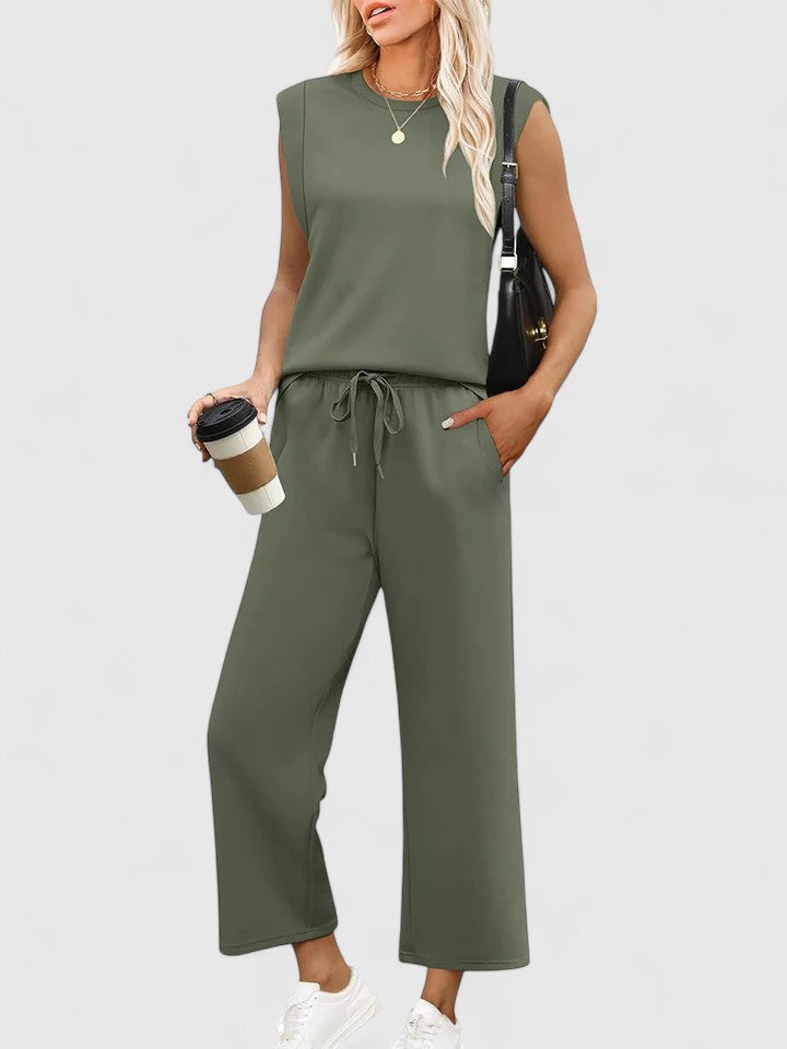 Anniston | Chic Two-Piece Ensemble