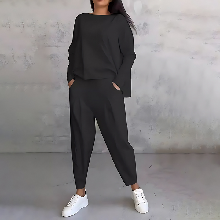 Avenn | Cozy Two-Piece Ensemble