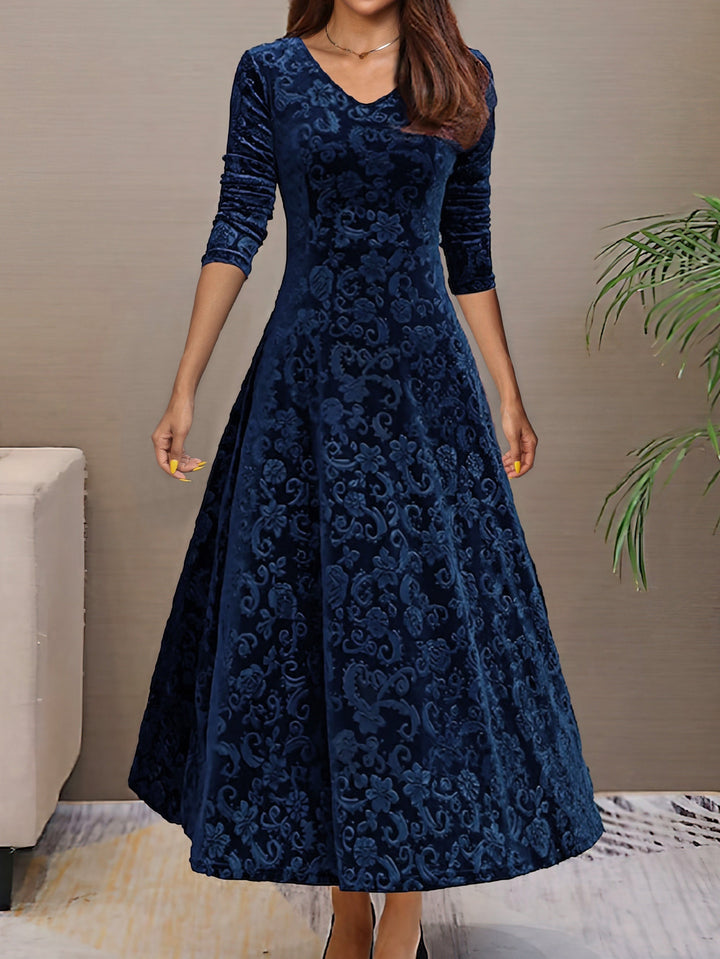 Denise | Luxurious Velvet Elegance Gown