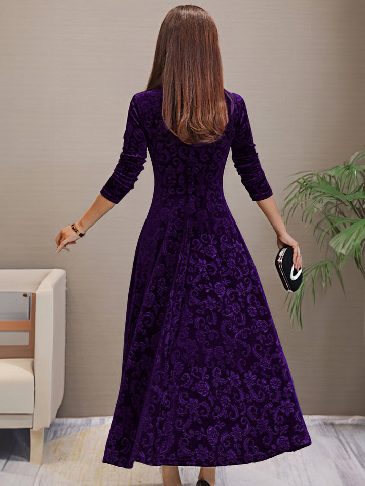 Denise | Luxurious Velvet Elegance Gown