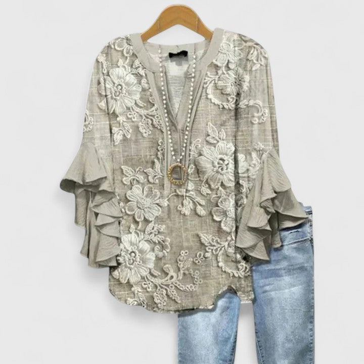Saryphiah | Cozy Chic Blouse
