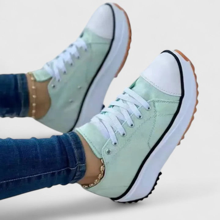 Kelly | Cozy and Stylish Sneakers