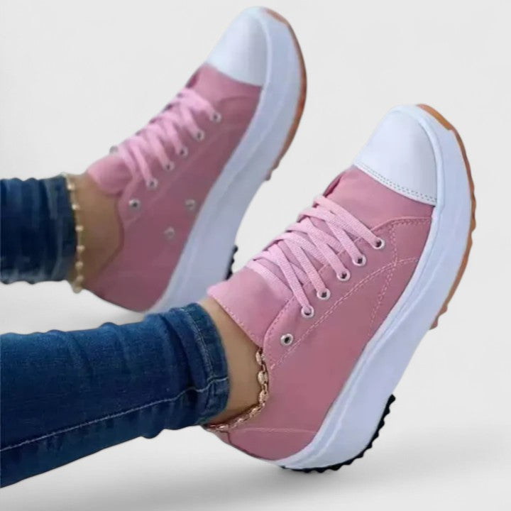 Kelly | Cozy and Stylish Sneakers