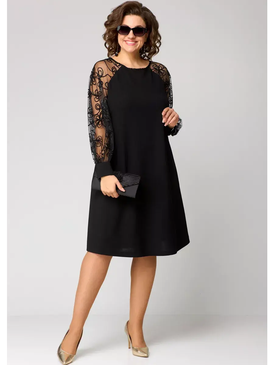 Marika | Classic Dress with Lace Sleeves