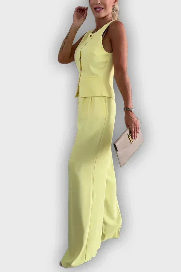 Hailiegh | Elegant Ensemble