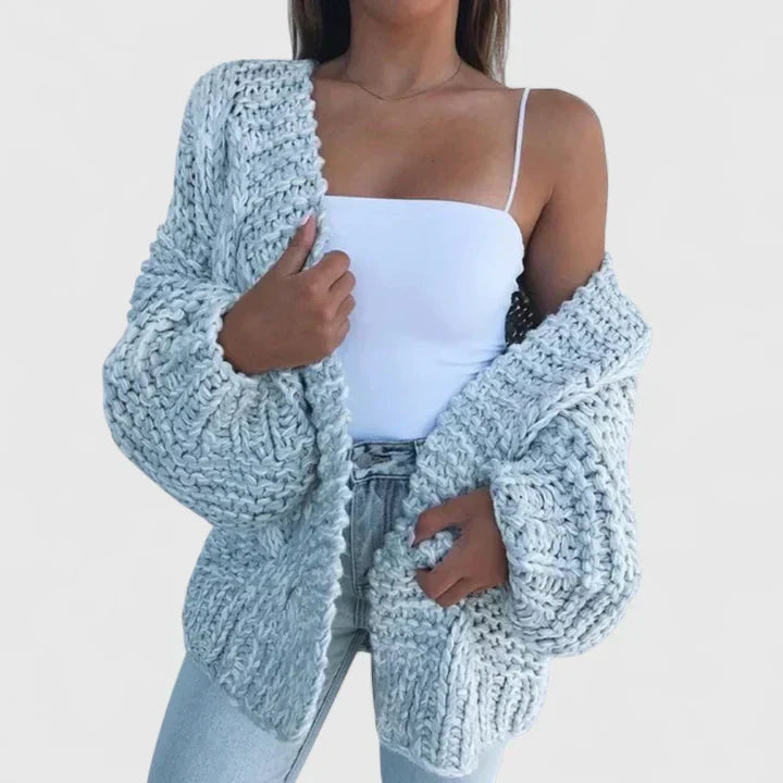 Yvanderliah | Cozy Cardigan