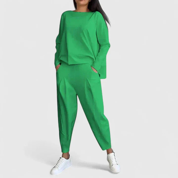 Soe | Chic Two-Piece Ensemble